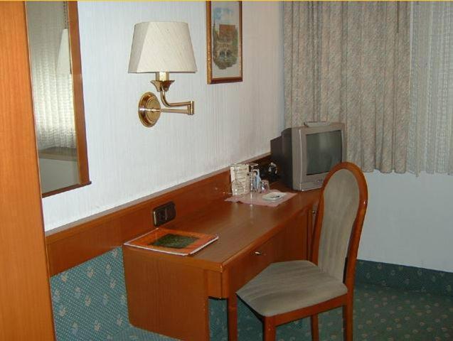 Hotel Luga Nuremberg Bilik gambar