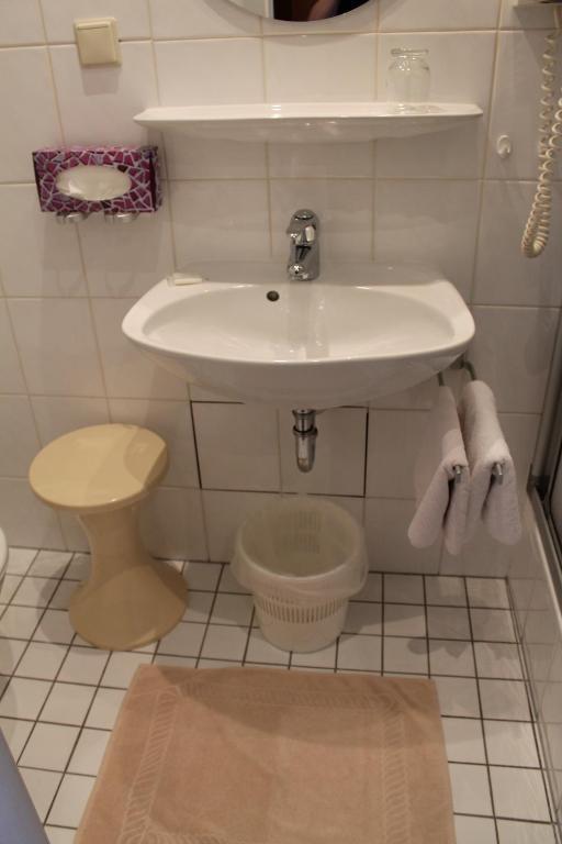 Hotel Luga Nuremberg Bilik gambar
